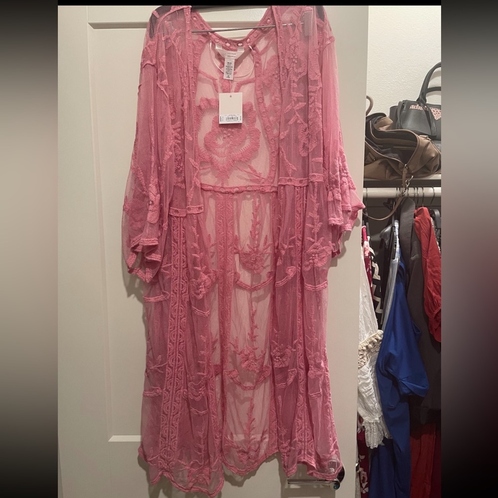 NWT Lauren Conrad baby rose lace kimono